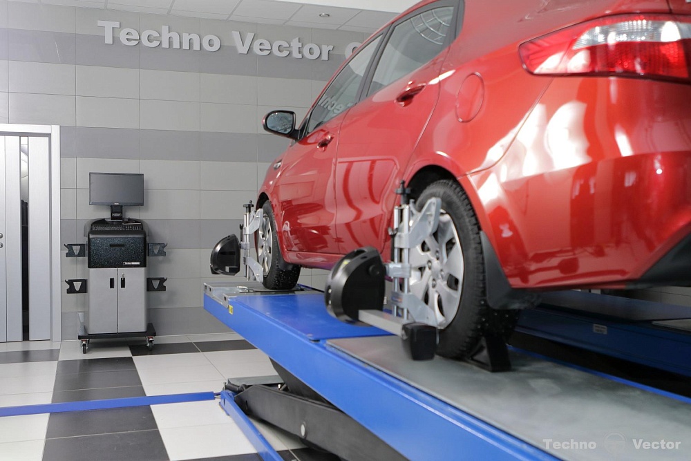 T 5216 R PRRC Техно Вектор 5 Инфракрасный универсальный стенд сход развал