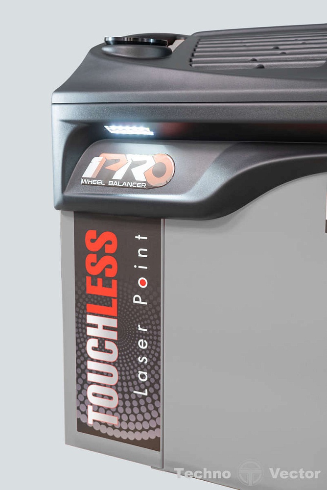 Стенд балансировочный модель iPRO BM7