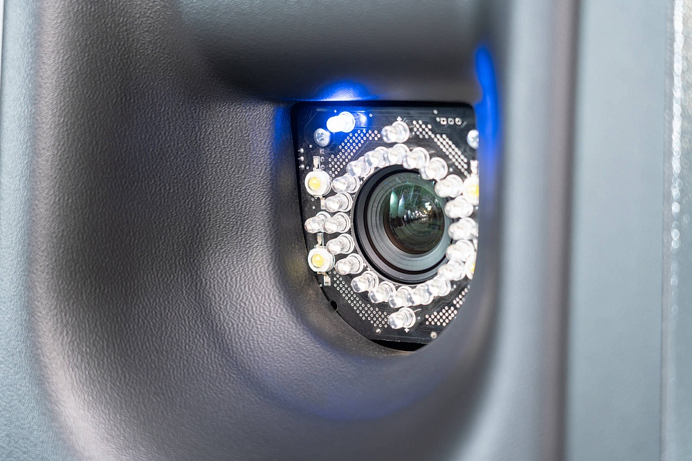 T 8102 VELOX Стенд развал схождения Техно Вектор 8